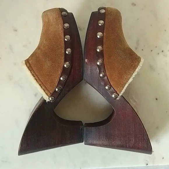 MIU MIU - vintage studded shearling mules - Picture 6 of 6